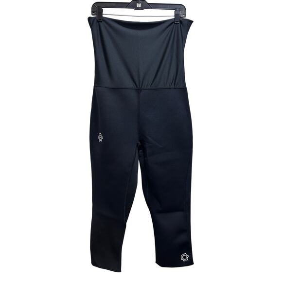 Zaggora HotPants Women's Fold Down Cropped Workout Leggings L Capris Black - Picture 3 of 7